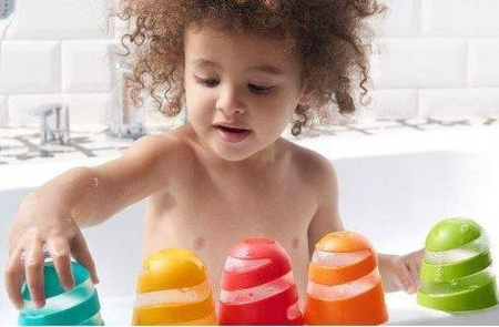 Tiny Love Zestaw kubeczków kąpielowych do zabawy