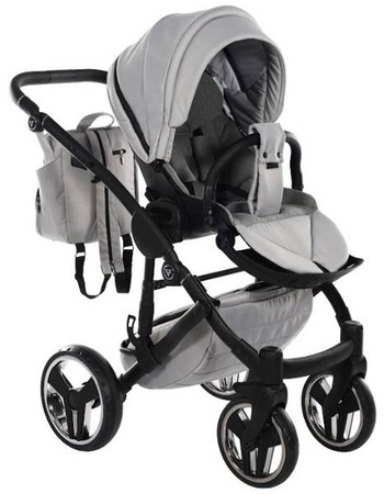 Junama Basic V2 Wózek Głęboko-Spacerowy 2w1 06