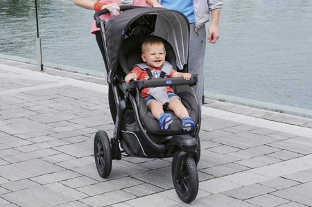 Chicco Trio Activ3 Wózek Wielofunkcyjny 3w1 Jet Black