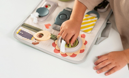 Taf Toys Tablica Edukacyjna Zabawa A KUKU i trening rączek