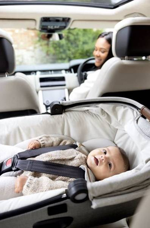 Joie Signature Calmi R129 Gondola z Możliwością Montażu w W Samochodzie Eclipse