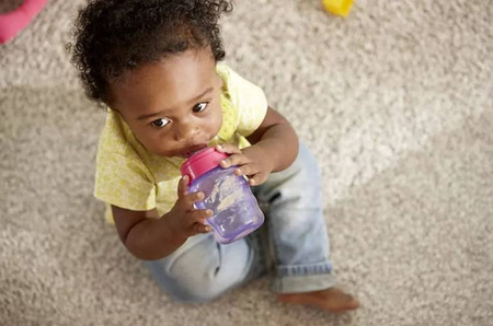 Avent Kubek Z Miękkim Ustnikiem 260ml 9m+ 553/00