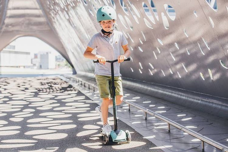 Scootandride Highwaykick 5 LED Hulajnoga Składana Ze Świecącymi Kółkami 5+ Forest