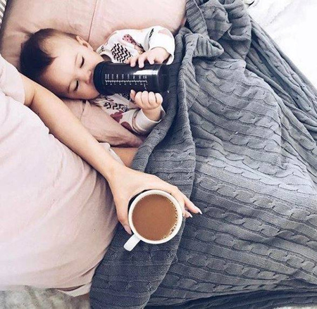 TwistShake Butelka Antylkolkowa 260 ml 2m+ Black