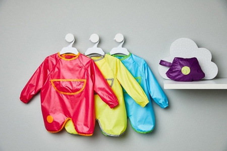 B.Box Fartuszek-śliniaczek wodoodporny z rękawami Ocean Breeze