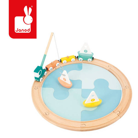 Janod Pociąg Drewniany z Torami, Łódkami i Makieta Jeziora Bolid