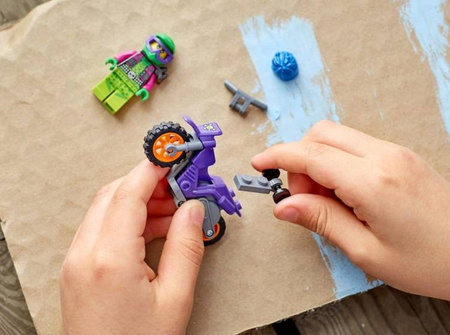 Lego City Klocki Wheelie na Motocyklu Kaskaderskim 60296