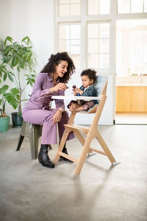 Maxi-Cosi Nesta NewBorn KIt Zestaw Dla Niemowląt i Małych Dzieci Beyond Sky Grey