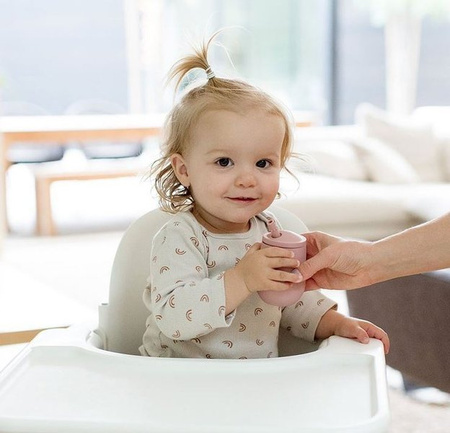 Ezpz Silikonowy Kubeczek Ze Słomką Mini Cup + Straw Training System 120ml Pastelowy Róż