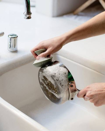 EZPZ Silikonowa Myjka Czyścik Do Naczyń Bez Bakterii Szary Pastelowa Zieleń