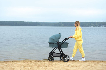 Zokky Ozz Wózek Głęboko-Spacerowy 2w1 Graphit