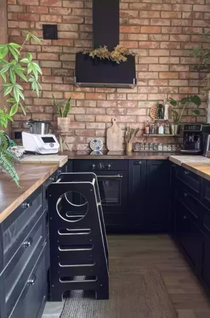 Baby Wood Kitchen Helper M Czarny