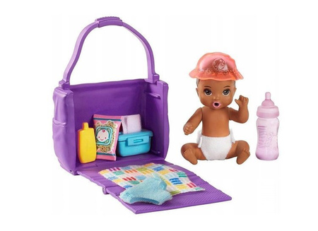 Barbie Lalka Dziecko + Akcesoria Zmiana Pieluszki GHV83 GHV86