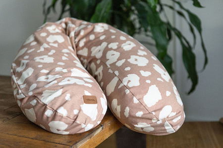 Beaba Ergonomiczna poduszka rogal dla kobiet w ciąży i karmiących Big Flopsy ™ Print Jersey Savannah Bloom