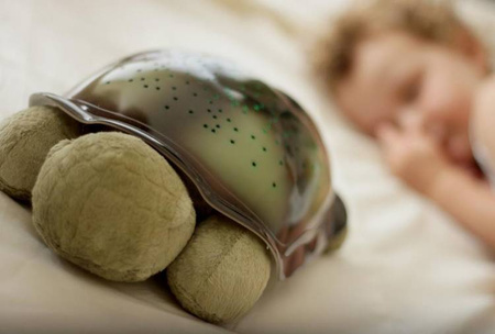 Cloud B Twilight Turtle Lampka Z Projekcją Świetlną Żółw Classic Mocha