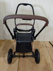 [OUTLET] Cybex Priam 4.0 Rama w Zestawie Ze Stelażem Siedziska Rose Gold