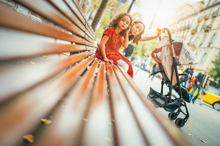 Disney by Easywalker Buggy XS Wózek spacerowy z osłonką przeciwdeszczową Minnie Ornament