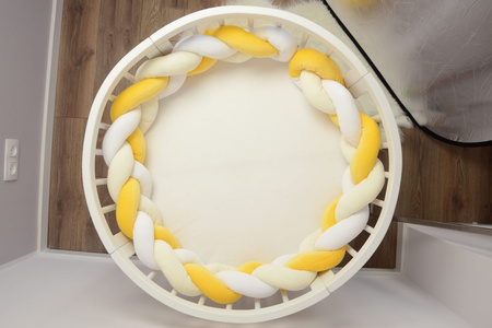 SenLove Ochraniacz do Łóżeczka Warkocz 360cm Żółto-Kremowy