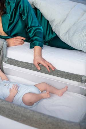 Chicco Next2Me Magic Evo Łóżeczko Dostawne Co-Sleeping Grey Mist