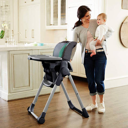 Graco Krzesełko Swift Fold Suits Me