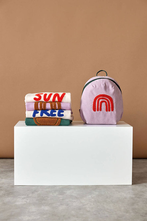 Lassig Bluza z bawełny organicznej GOTS Little Gang Sun milky 7-12 m-cy