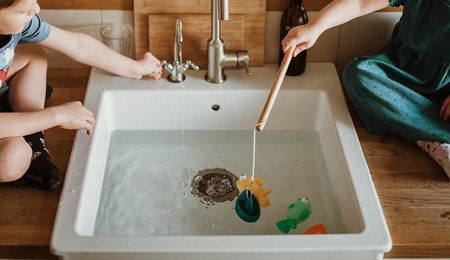 USZKODZONE OPAKOWANIE Zestaw do wędkowania w kąpieli 2+, Janod