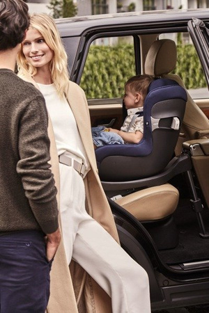 Cybex Sirona S I-Size Fotelik Samochodowy 0-18kg RWF Premium Black