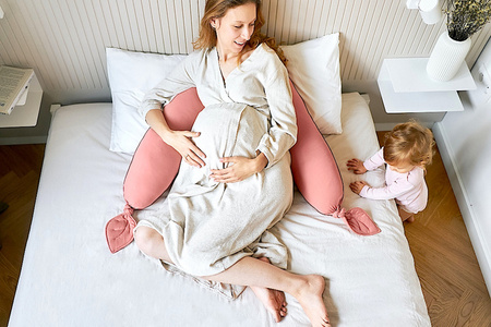 Poofi Nest Uniwersalna Poduszka Ciążowa Herbaciana Róża