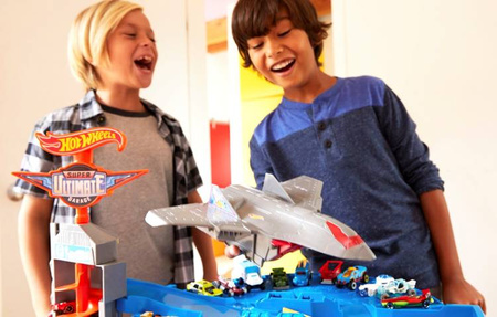 Hot Wheels City Super Mega Garaż + 4 Samochodziki FML03