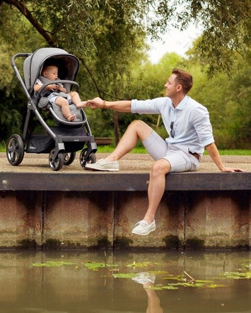 Oyster 3 Wózek Spacerowy Mercury - srebrny stelaż