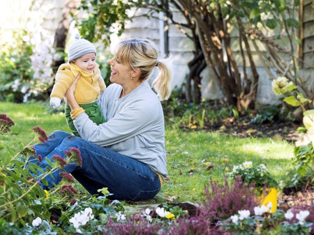 Medela Swing Maxi RD Laktator Elektryczny na Dwie Piersi