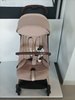 [OUTLET] Cybex Coya Wózek Spacerowy Rama Rosegold Black Cozy Beige