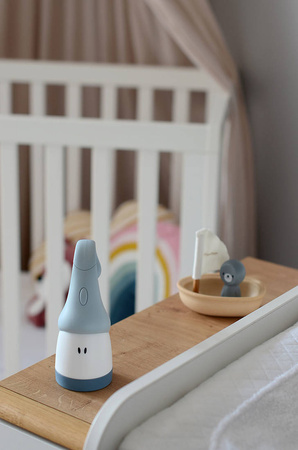 USZKODZONE OPAKOWANIE BEABA Lampka nocna LED przenośna z latarką Pixie 90h świecenia Blue