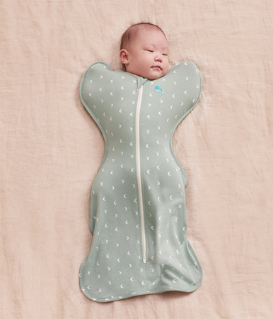 Love To Dream Swaddle Up Otulacz - rozmiar S - oliwkowy księżyce - ETAP 1 - TOG 1