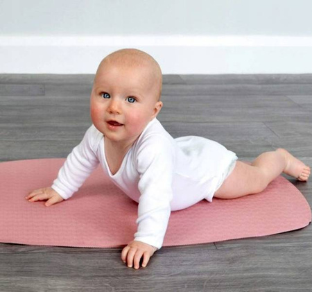Shnuggle Yoga Mata do Zabawy Pink