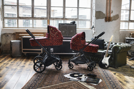 Cybex Priam 4.0 Wózek Głęboko-Spacerowy + Fotelik Samochodowy Cloud T 0-13kg Rosenrot Red by Alec Voelkel