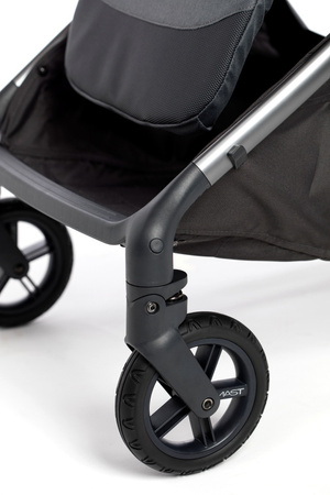 Mast Swiss Design M6x Wózek Głęboko-Spacerowy Lion