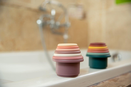 Bo Jungle Silikonowa wieża z kubków Lovely Pink