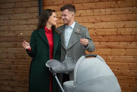 Baby Design Husky 2022 Wózek Głęboko-Spacerowy 107 Silver Grey Koła Pompowane