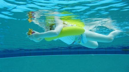 Swimtrainer Koło do Nauki Pływania 6-18 kg Czerwone