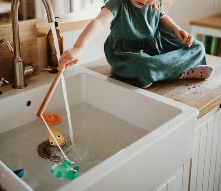 USZKODZONE OPAKOWANIE Zestaw do wędkowania w kąpieli 2+, Janod