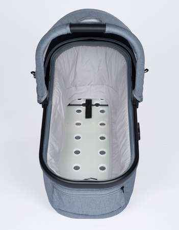 Mast M2x Gondola Glacier Lake