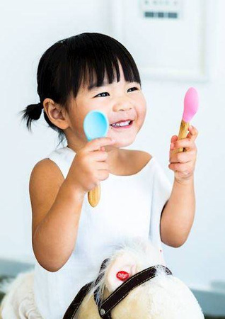 Ecorascals Zestaw 3 Łyżeczek Bambusowych z Silikonową Nakładką Szary Różowy Zielony