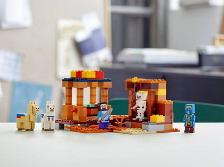 Lego Minecraft Punkt Handlowy 21167