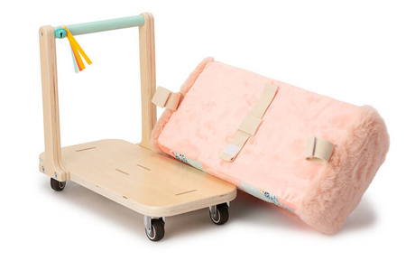 LILLIPUTIENS Drewniany jeździk 2 w 1 z miękkim siedziskiem i torebką Sarenka Stella 12 m+