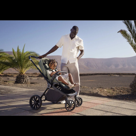 Lionelo Mika Plus Wózek Spacerowy Black Onyx