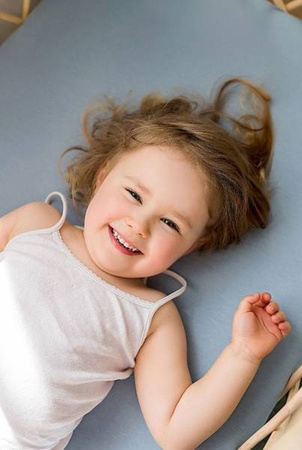 Poofi Prześcieradło Organic&Color 60x120 Dusty Blue PF 640