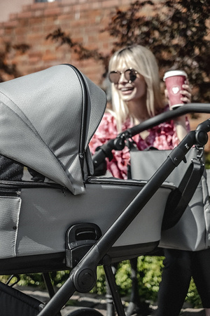 Roan Ivi 2.0 Vintage Wózek Głęboko-Spacerowy Hazel + Cybex Aton B2 i-Size Fotelik Samochodowy 0-13kg + Baza One Volcano Black