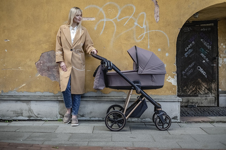 Roan Ivi 2.0 Vintage Wózek Głęboko-Spacerowy Praline