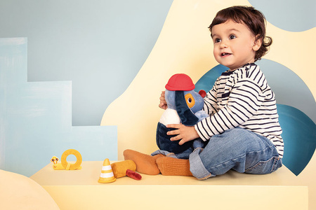 Lilliputiens Przytulanka aktywizująca wielofunkcyjna z akcesoriami Piesek Jules 9 m+